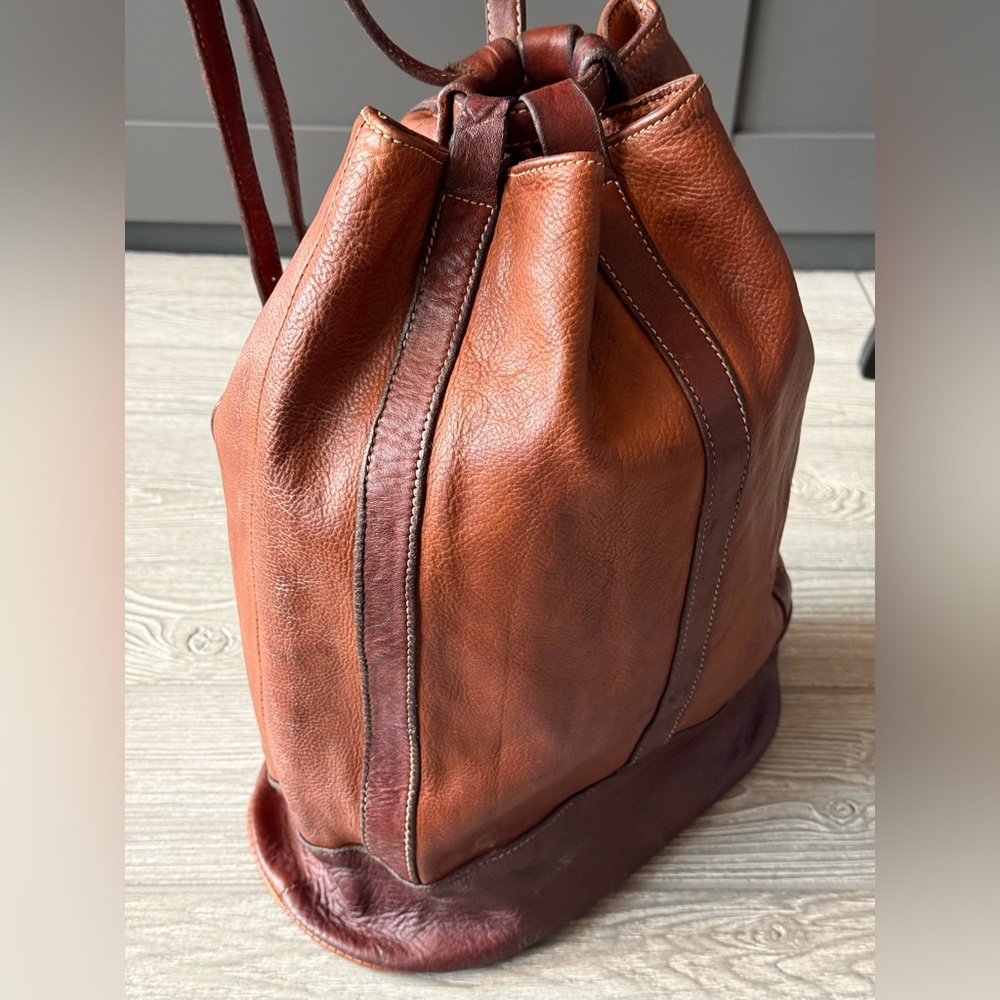Sundance Cheval 2 tone leather vintage backpack/shoulder bag. First generation - Picture 3 of 16